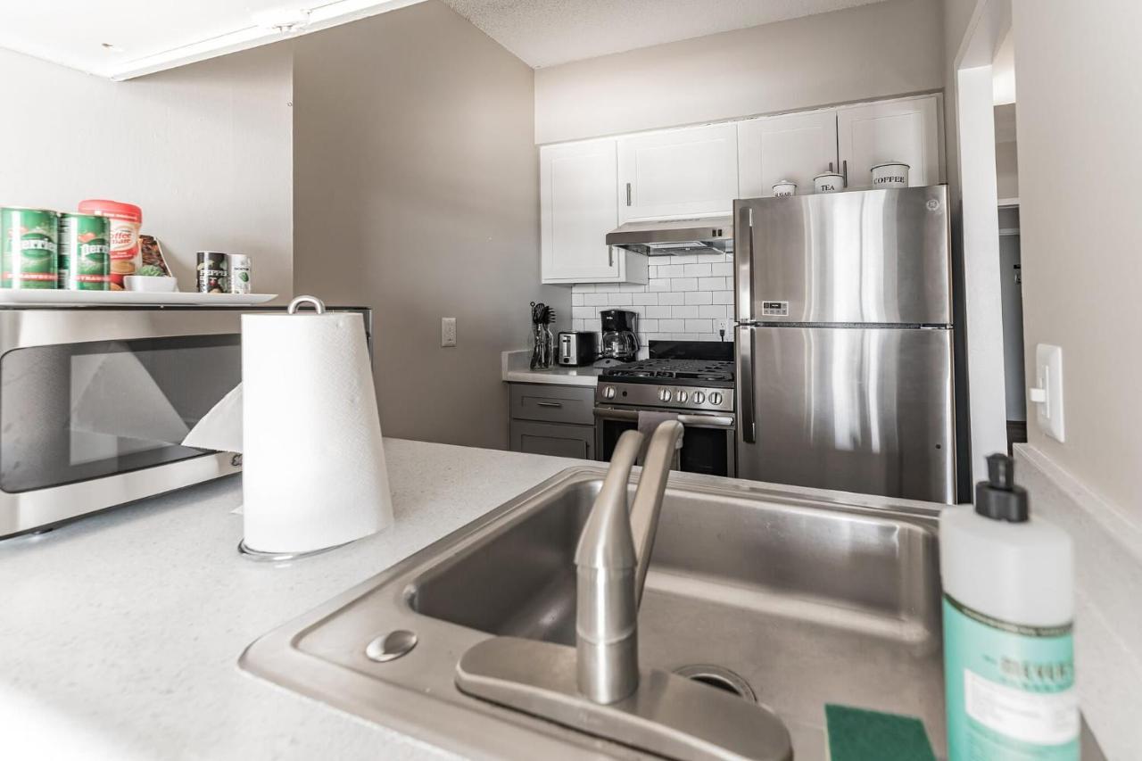 Bargain Downtown W Amenities * Memphis