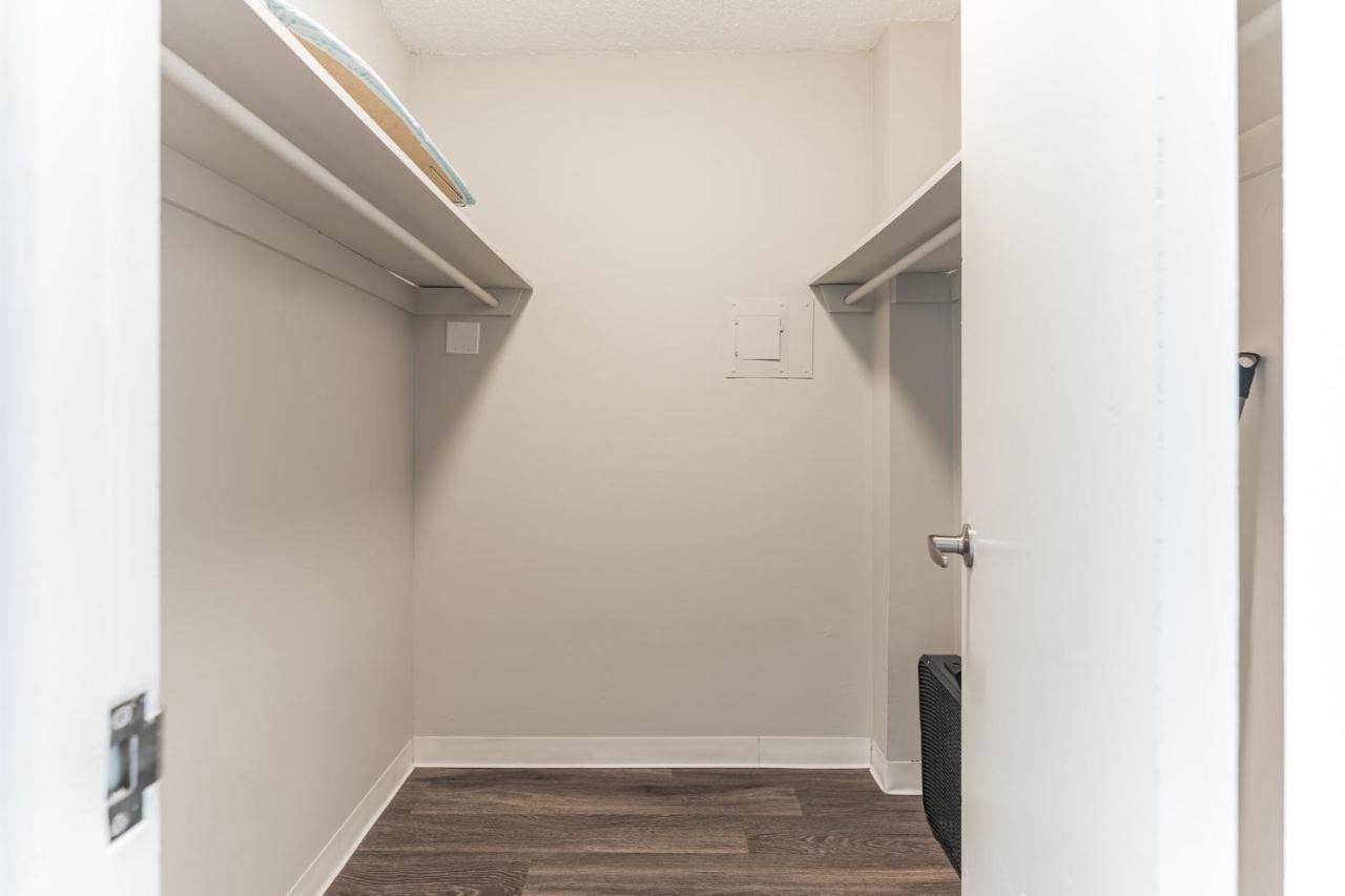Bargain Downtown W Amenities Appartement *