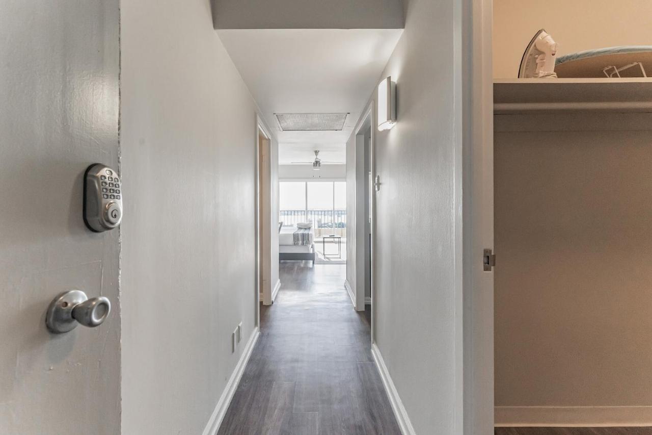 Apartment Bargain Downtown W Amenities