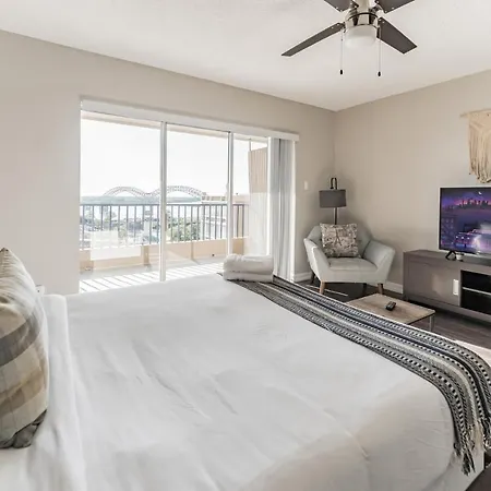 Bargain Downtown Memphis Apartment W Amenities Extérieur photo